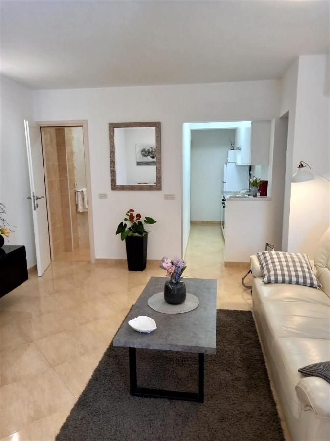 Melody Apartment Porec Esterno foto